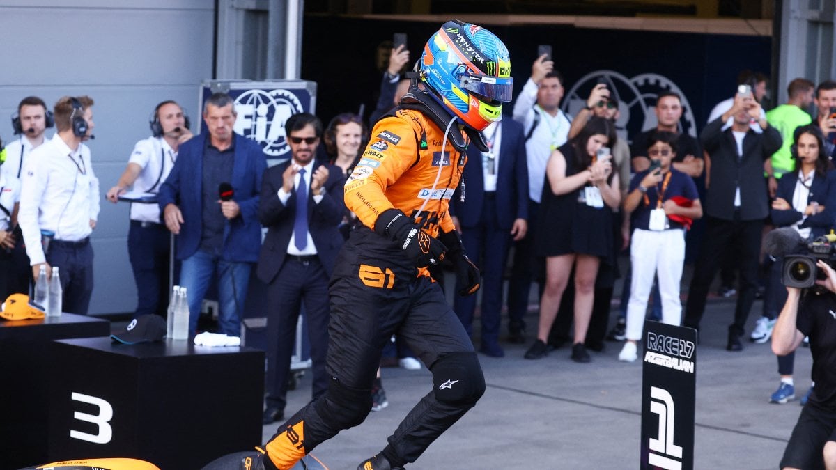 Formula 1 Azerbaycan Grand Prix’sini Oscar Piastri kazandı