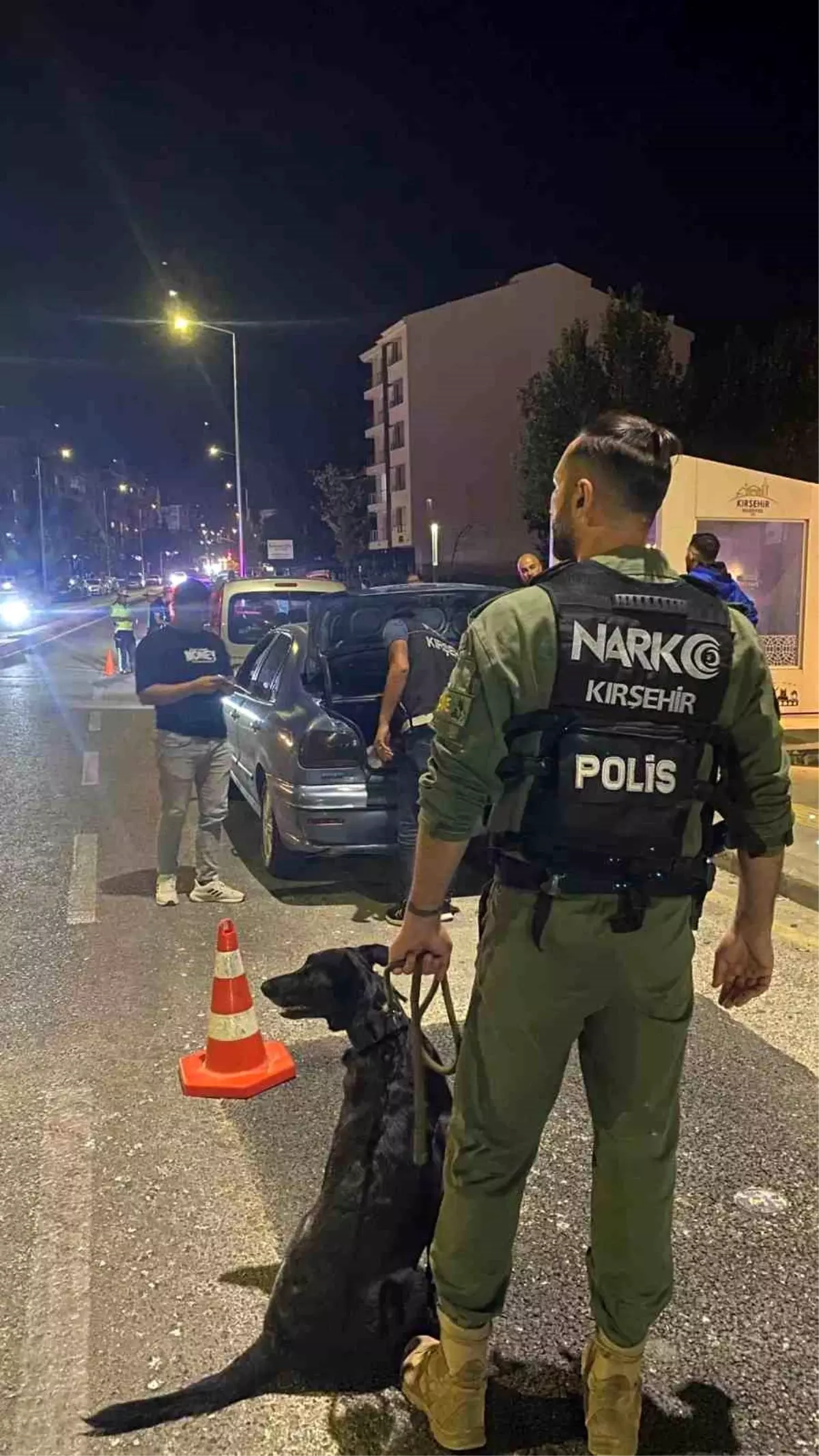 Kırşehir’de Narko Timler Uygulama Yaptı