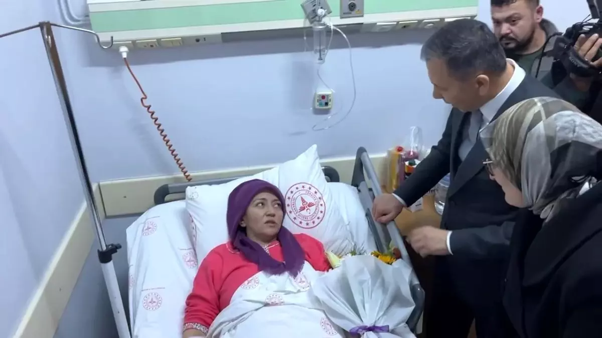 Bakanlar Balıkesir’deki Patlamada Yaralıları Ziyaret Etti