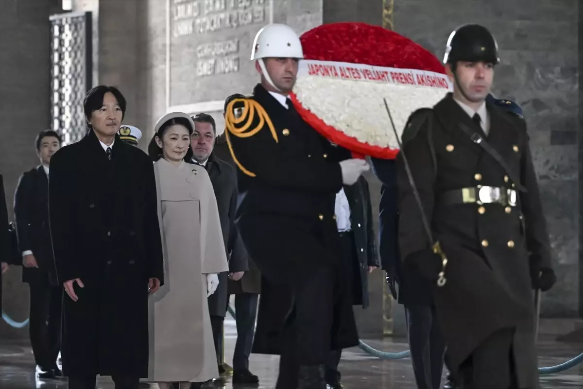 Japonya Veliaht Prensi ve Prensesi Anıtkabir’i Ziyaret Etti