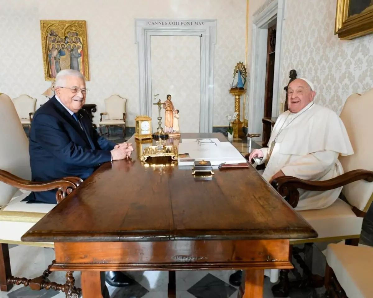 Papa Franciscus ve Mahmud Abbas Orta Doğu’yu Görüştü