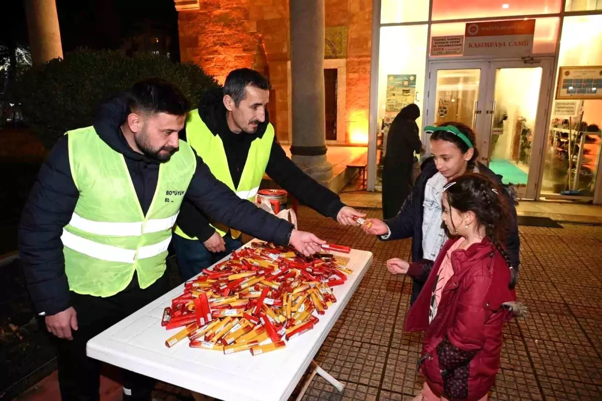 Bozüyük Belediyesi’nden Regaip Kandili İkramı