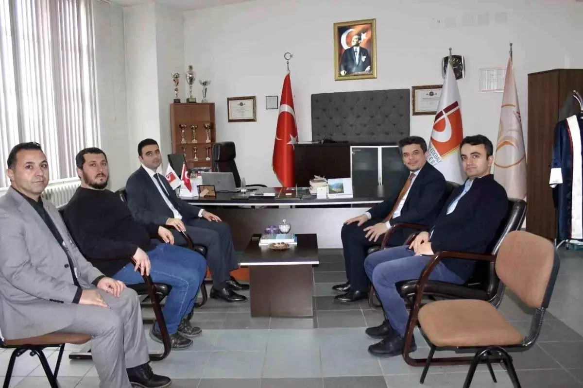 Kaymakam Kılıç, Osmaneli Meslek Yüksekokulu’nu Ziyaret Etti