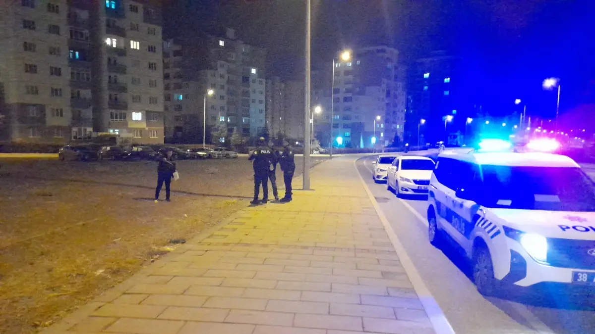 Kayseri’de Bıçaklı Kavga: Bir Kişi Yaralandı