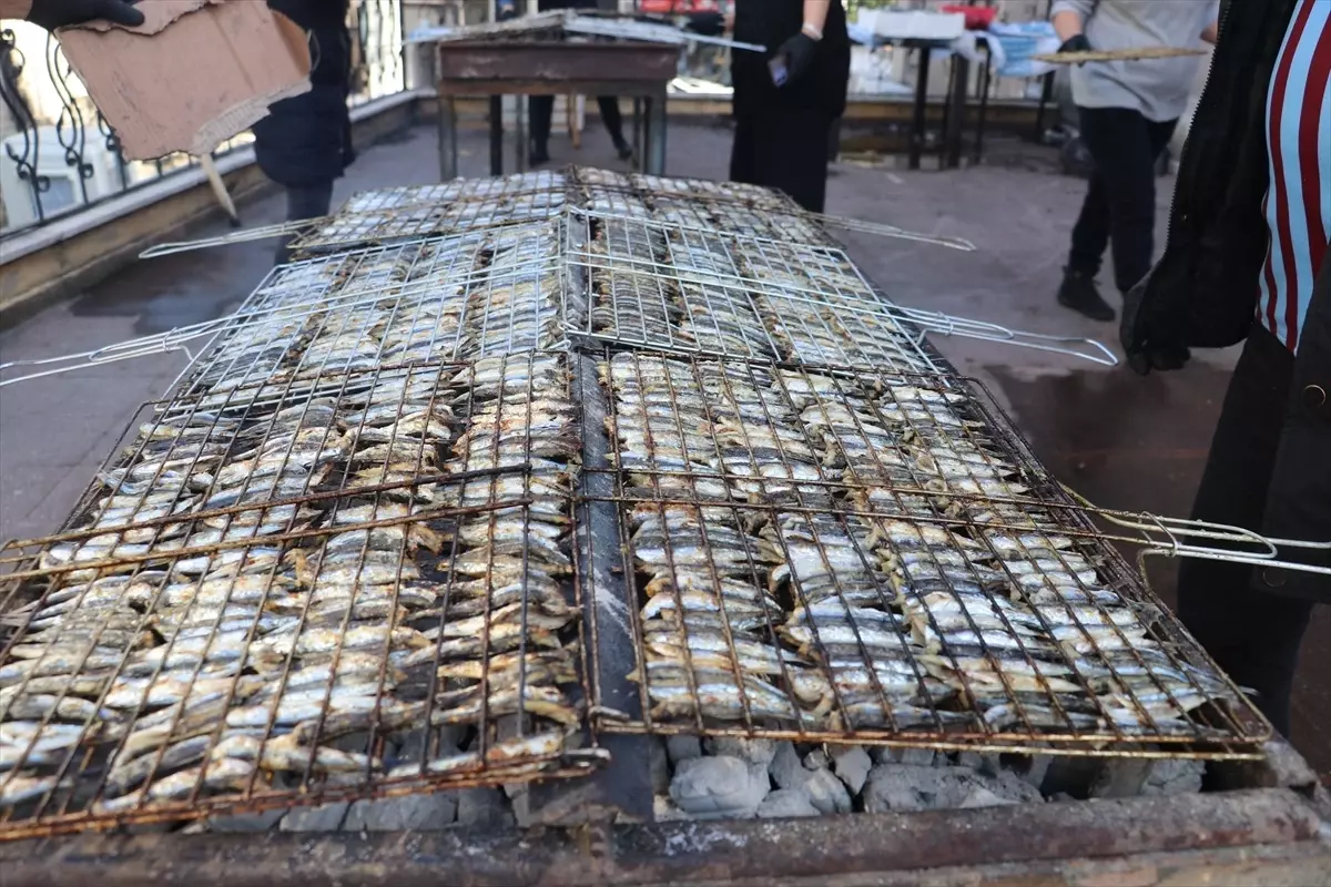 Trabzon’da Hamsi Şöleni Düzenlendi