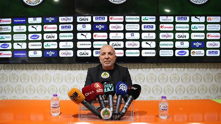 Alanyaspor’da Hasan Çavuşoğlu’nun acı günü!