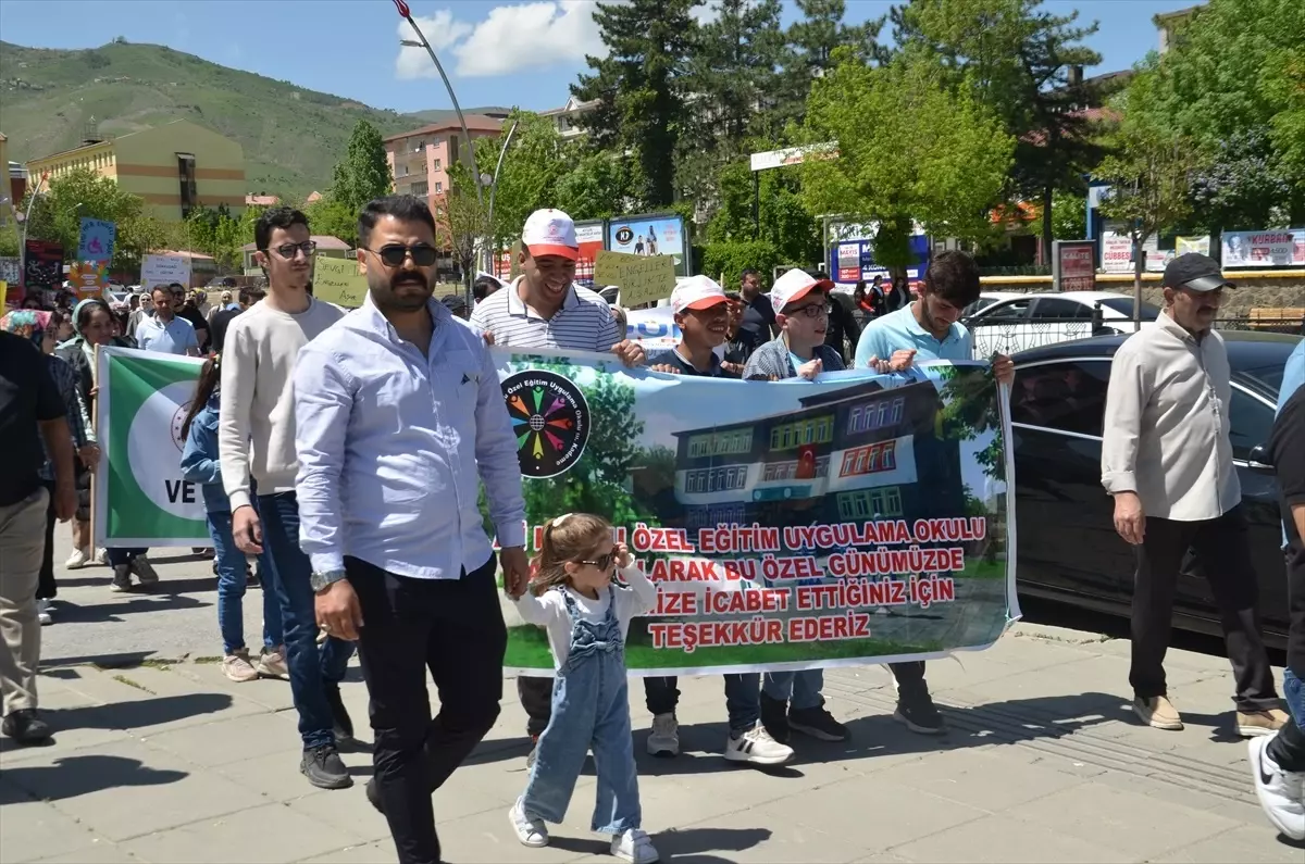 Muş’ta Farkındalık Yürüyüşü
